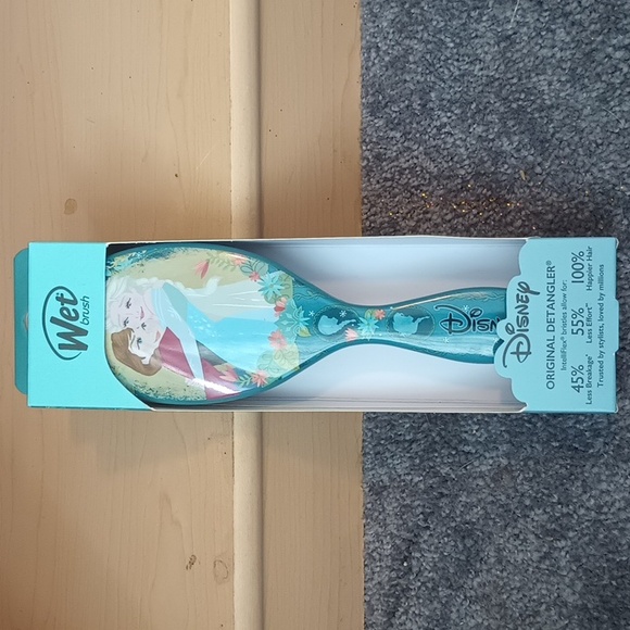 Disney Other - Frozen Anna and Elsa Wet Brush